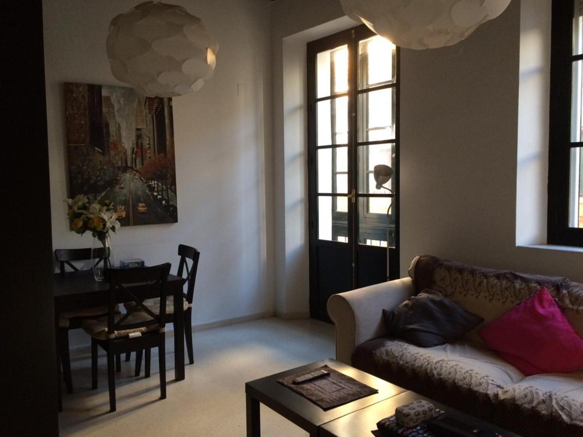 Apartamento Muy Bien Situado En El Centro De Cadiz Y Al Lado De La Playa エクステリア 写真