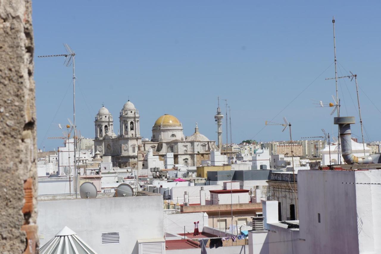 Apartamento Muy Bien Situado En El Centro De Cadiz Y Al Lado De La Playa エクステリア 写真