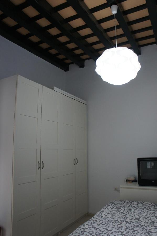 Apartamento Muy Bien Situado En El Centro De Cadiz Y Al Lado De La Playa エクステリア 写真