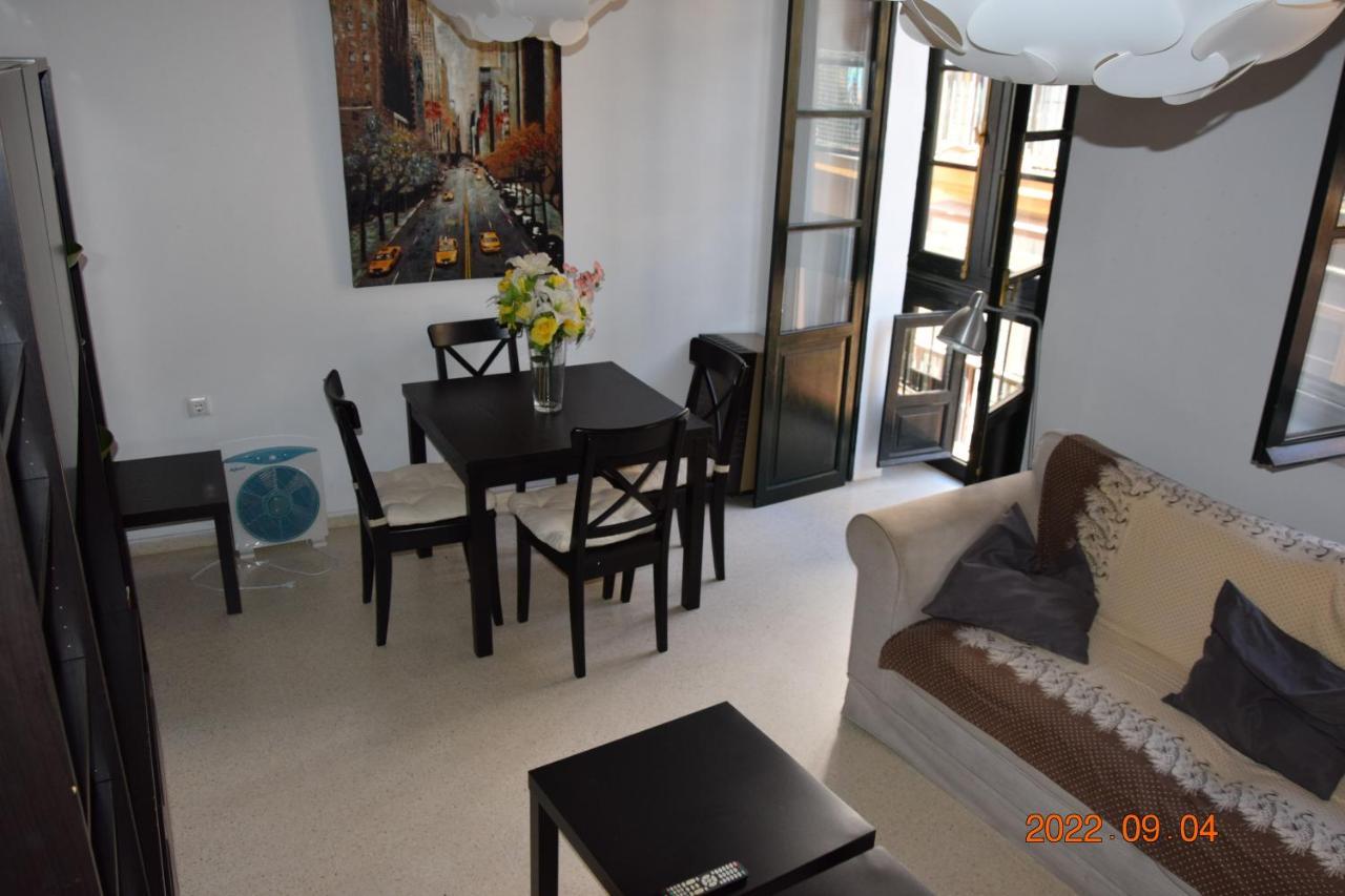Apartamento Muy Bien Situado En El Centro De Cadiz Y Al Lado De La Playa エクステリア 写真