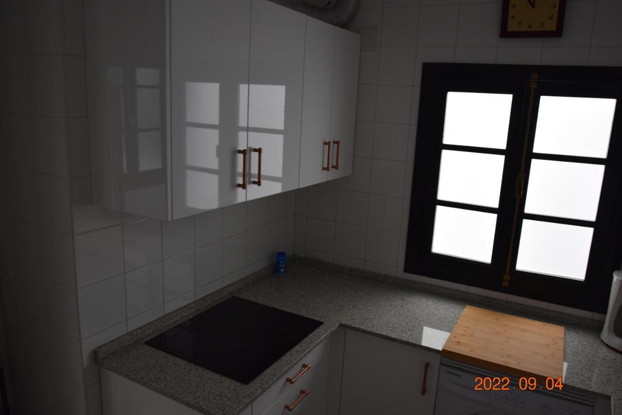Apartamento Muy Bien Situado En El Centro De Cadiz Y Al Lado De La Playa エクステリア 写真